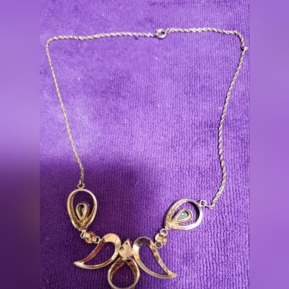 Gold Filled Vintage Necklace - Picture 7 of 9